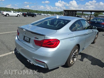 2018 BMW M4 Coupe - miniatura 4