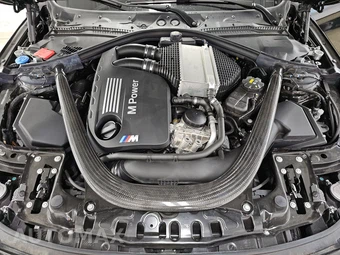 2018 BMW M4 Coupe – miniatura 15