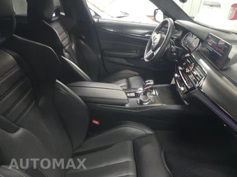 2018 BMW M5 Sedan - miniatura 8