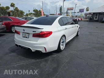 2018 BMW M5 Sedan - miniatura 3