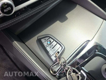 2018 BMW M5 Sedan - miniatura 8