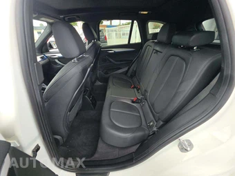 2018 BMW X1 Sports Activity Vehicle sDrive28i M SPORT LINE - miniatura 13