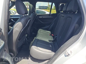 2018 BMW X1 Sports Activity Vehicle sDrive28i - miniatura 13