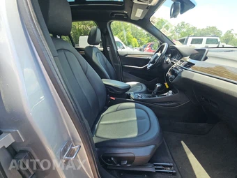 2018 BMW X1 Sports Activity Vehicle sDrive28i - miniatura 8