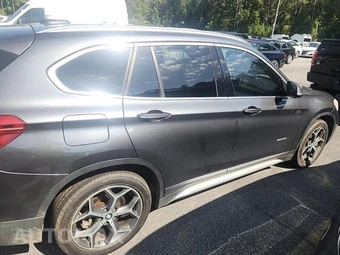 2018 BMW X1 Sports Activity Vehicle sDrive28i - miniatura 7