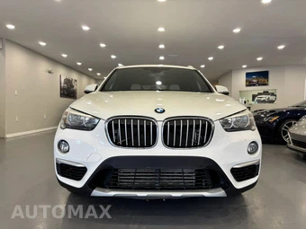 2018 BMW X1 Sports Activity Vehicle sDrive28i - miniatura 2