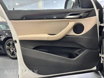 2018 BMW X1 Sports Activity Vehicle sDrive28i - miniatura 35