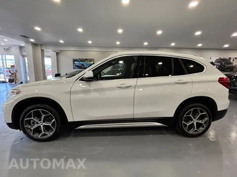 2018 BMW X1 Sports Activity Vehicle sDrive28i - miniatura 4
