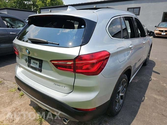 2018 BMW X1 Sports Activity Vehicle xDrive28i - miniatura 3