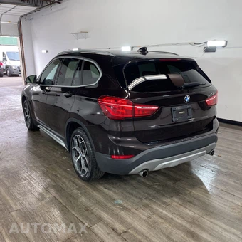 2018 BMW X1 Sports Activity Vehicle xDrive28i - miniatura 2