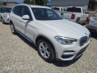 2018 BMW X3 Sports Activity Vehicle xDrive30i – miniatura 3
