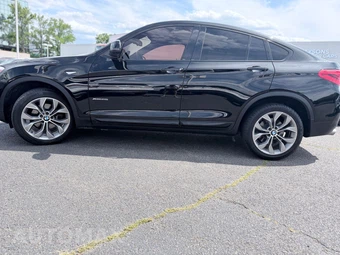 2018 BMW X4 Sports Activity Vehicle xDrive28i - miniatura 3
