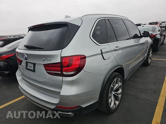 2018 BMW X5 Sports Activity Vehicle sDrive35i - miniatura 3