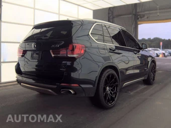 2018 BMW X5 Sports Activity Vehicle xDrive35i - miniatura 4