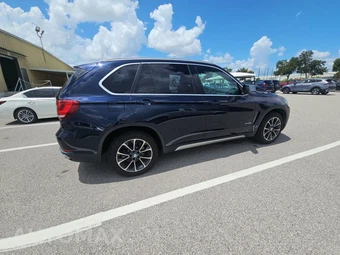 2018 BMW X5 Sports Activity Vehicle xDrive35i - miniatura 4