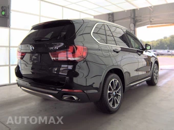 2018 BMW X5 Sports Activity Vehicle xDrive35i - miniatura 4