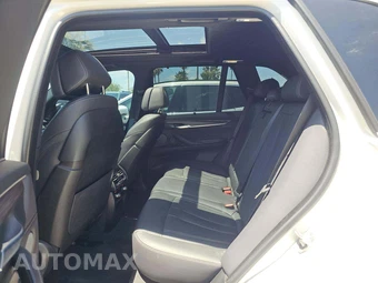 2018 BMW X5 Sports Activity Vehicle xDrive50i - miniatura 13