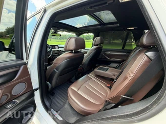 2018 BMW X5 Sports Activity Vehicle xDrive50i M SPORT LINE - miniatura 34