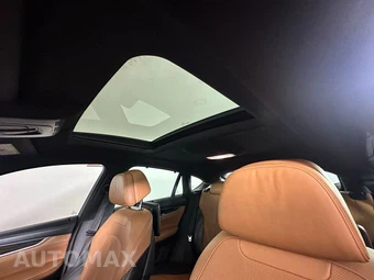 2018 BMW X6 Sports Activity Vehicle xDrive50i - miniatura 16
