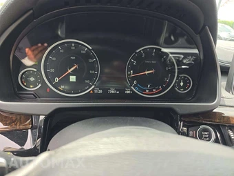 2018 BMW X6 Sports Activity Vehicle xDrive50i - miniatura 9
