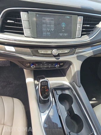 2018 Buick Enclave Essence 1SL – miniatura 11