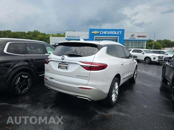 2018 Buick Enclave Premium 1SN – miniatura 3
