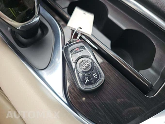 2018 Buick Enclave Premium 1SN – miniatura 5