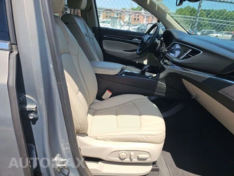 2018 Buick Enclave Premium 1SN – miniatura 8