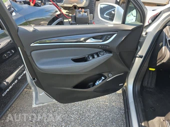 2018 Buick Enclave Premium 1SN - miniatura 9