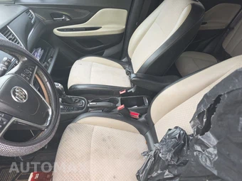 2018 Buick Encore Preferred 1SB – miniatura 9