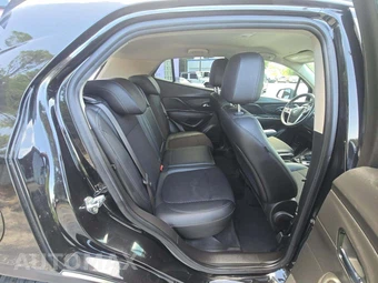2018 Buick Encore Preferred 1SB – miniatura 13