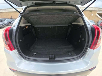 2018 Buick Encore Preferred 1SB – miniatura 11