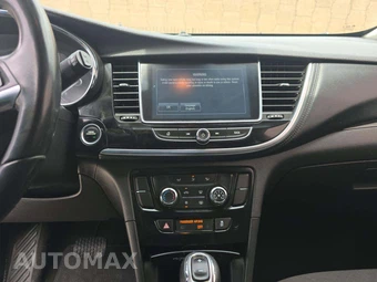 2018 Buick Encore Preferred 1SB – miniatura 7