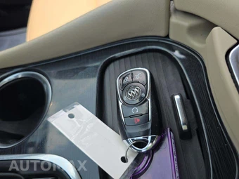 2018 Buick Envision Preferred 1SD – miniatura 8