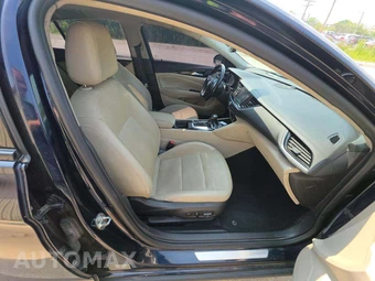 2018 Buick Regal Sportback Essence Hatchback 1SL – miniatura 15