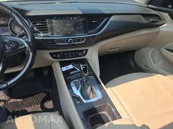 2018 Buick Regal Sportback Essence Hatchback 1SL – miniatura 7