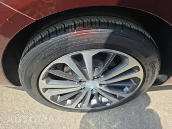 2018 Buick Regal Sportback Essence Hatchback 1SL - miniatura 10