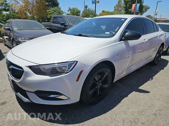 2018 Buick Regal Sportback Preferred Hatchback 1SB
