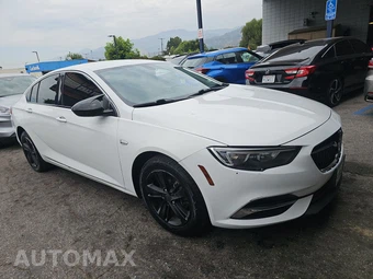 2018 Buick Regal Sportback Preferred Hatchback 1SB – miniatura 3