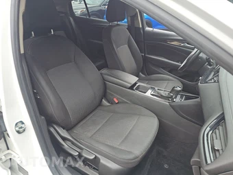 2018 Buick Regal Sportback Preferred Hatchback 1SB – miniatura 8