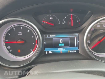 2018 Buick Regal TourX Preferred Wagon 1SB - miniatura 12