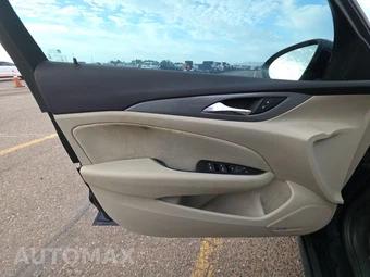 2018 Buick Regal TourX Preferred Wagon 1SB - miniatura 9