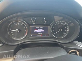 2018 Buick Regal TourX Preferred Wagon 1SB - miniatura 12