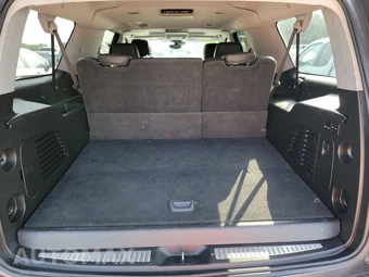 2018 Cadillac Escalade ESV Luxury 1SB - miniatura 17