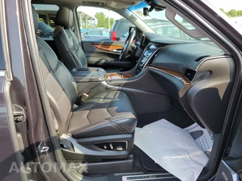 2018 Cadillac Escalade ESV Luxury 1SB - miniatura 8