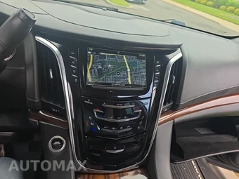2018 Cadillac Escalade ESV Luxury 1SB - miniatura 30
