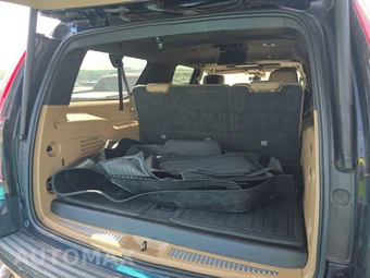 2018 Cadillac Escalade ESV Platinum 1SD - miniatura 17