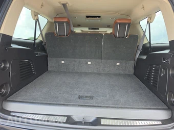 2018 Cadillac Escalade ESV Premium Luxury 1SC - miniatura 17