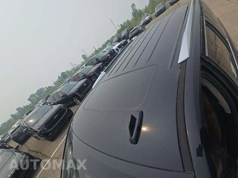 2018 Cadillac Escalade Luxury - miniatura 9
