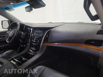 2018 Cadillac Escalade Luxury 1SB - miniatura 11
